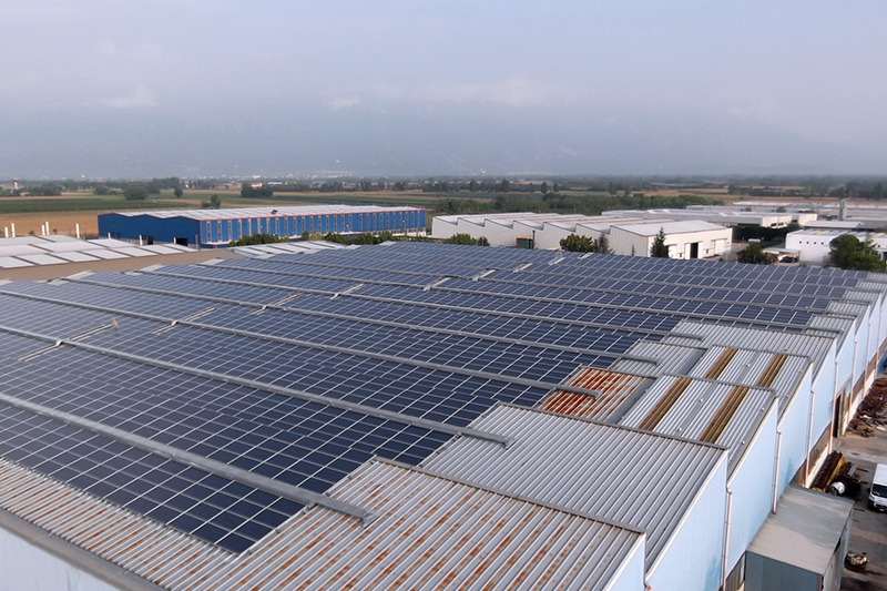 Contributo fotovoltaico per comuni sotto i 50.000 abitanti. Approvato il decreto.